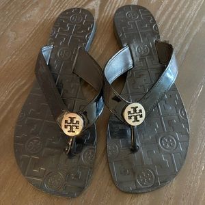 Tory Burch Black Patent Thora Sandal, Size 8